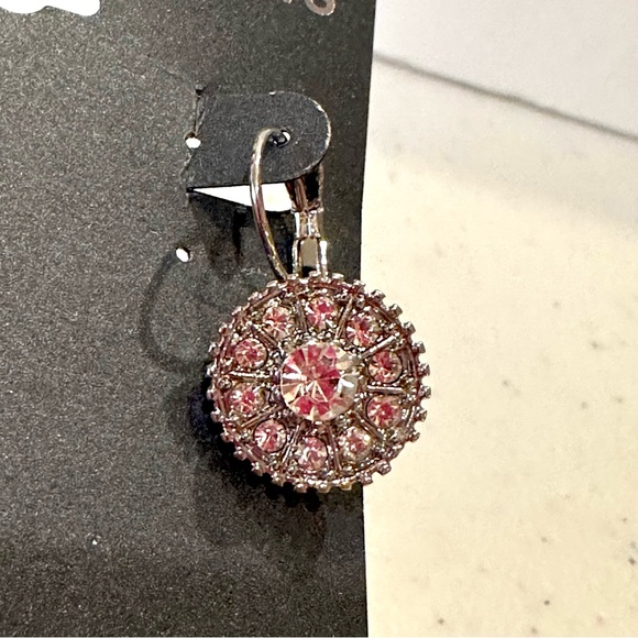 NWT Fashion Accents Earrings silver tone / clear crystal rhinestones - Picture 7 of 12